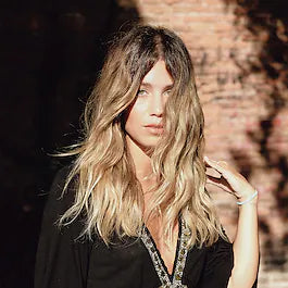 Dolce Booster d'Éclat De Brillance - Spray De Coiffage Et De Finition