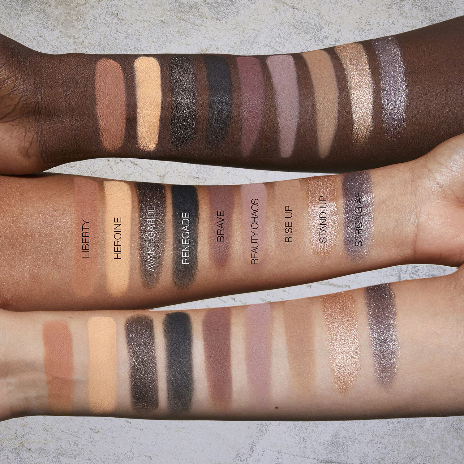 Pretty Grunge - Palette de 18 ombres à paupières