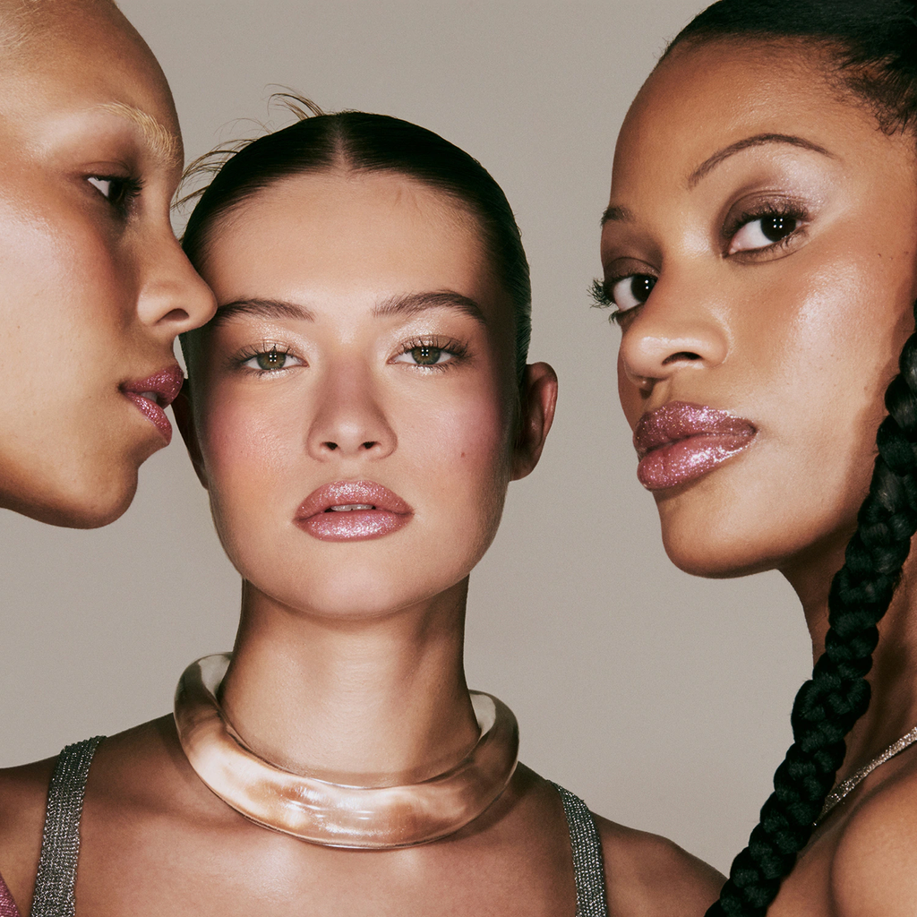 On your collar - Gloss repulpant