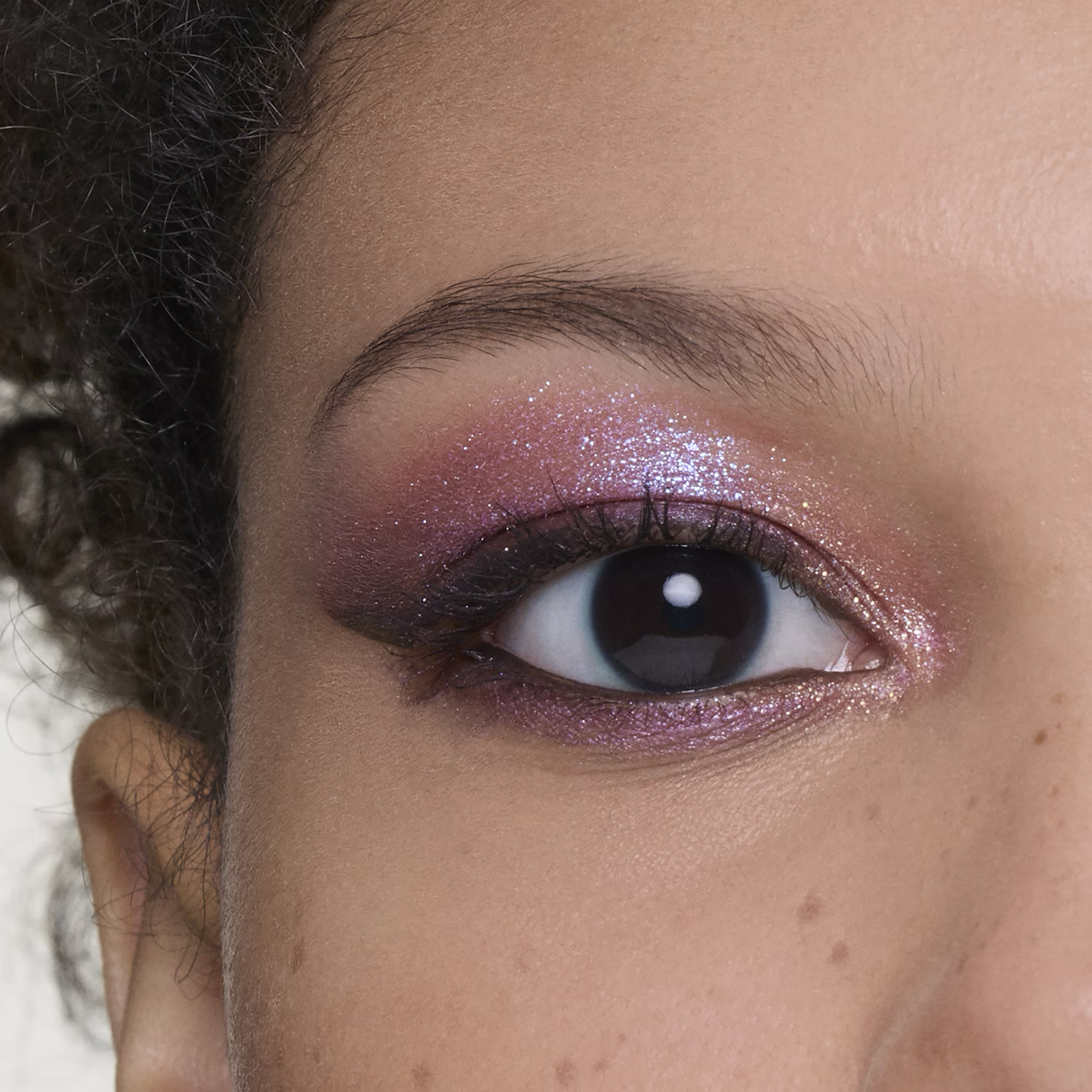 LA PALETTE EXTRAORDINAIRE - Palette de 29 fards à paupières